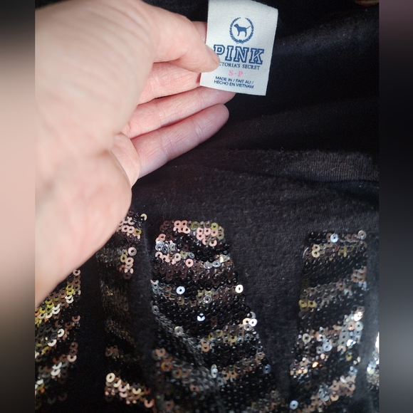 Victorias secret pink bling zebra tshirt (sequin, size s) y2k - Picture 3 of 3